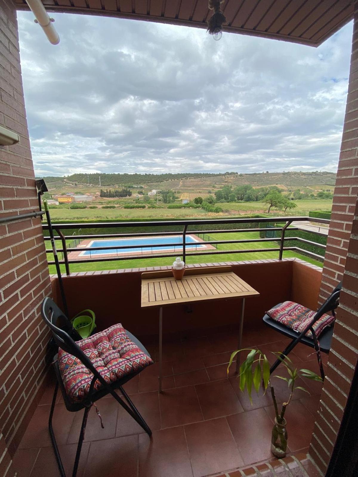 Pura Vida Rioja Apartment Fuenmayor Екстериор снимка